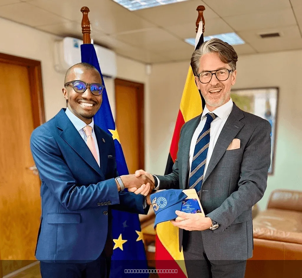 A pleasure to meet and congratulate @qataharraymond who has been appointed Senior Policy Adviser at  — image 1