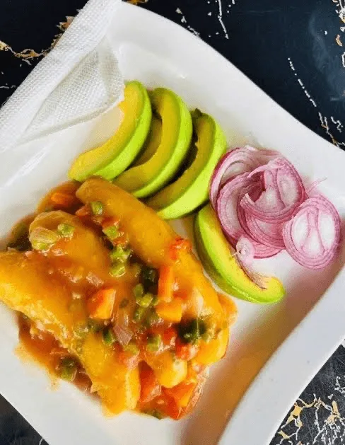 Lunch Matooke